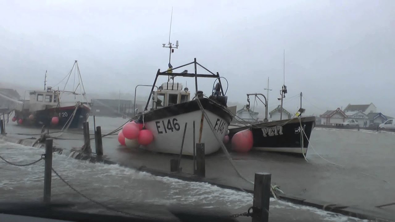 Storm and High Tide - Feb 5th 2014