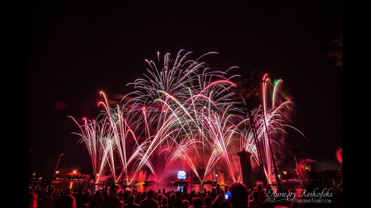 NEW Illuminations Reflections of Earth Fireworks Show with 2014 Holiday Finale