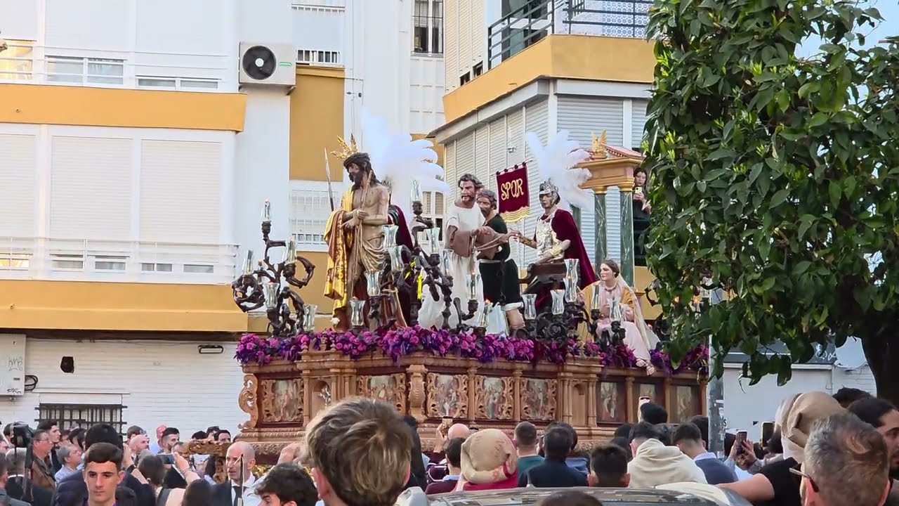Cristo de la Piedad de Salud y Esperanza en la calle Doctor Serás de Sevilla 2026 