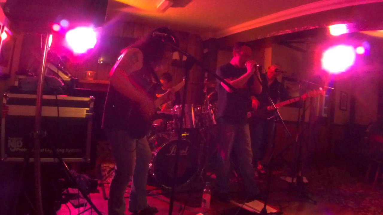 Crazy Train - The Masons Arms