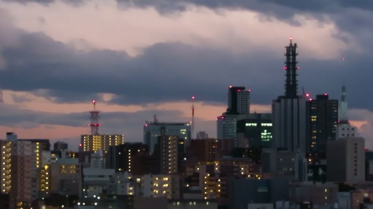 名古屋市黒川から超高層ビル・鉄塔などの航空障害灯点滅群