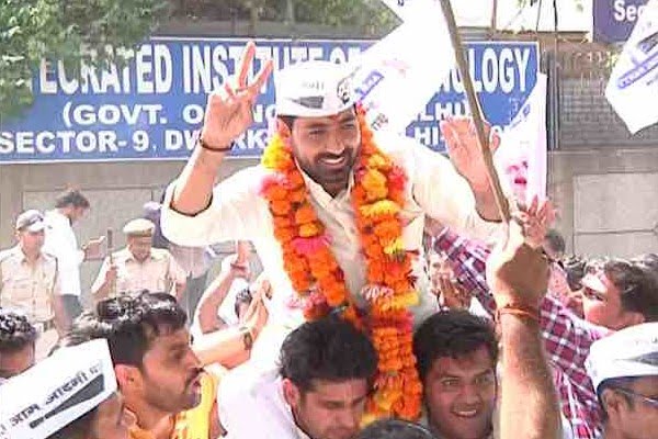 MCD bypoll results: AAP bags 5 seats, Congress makes comeback, BJP slips to 3rd position