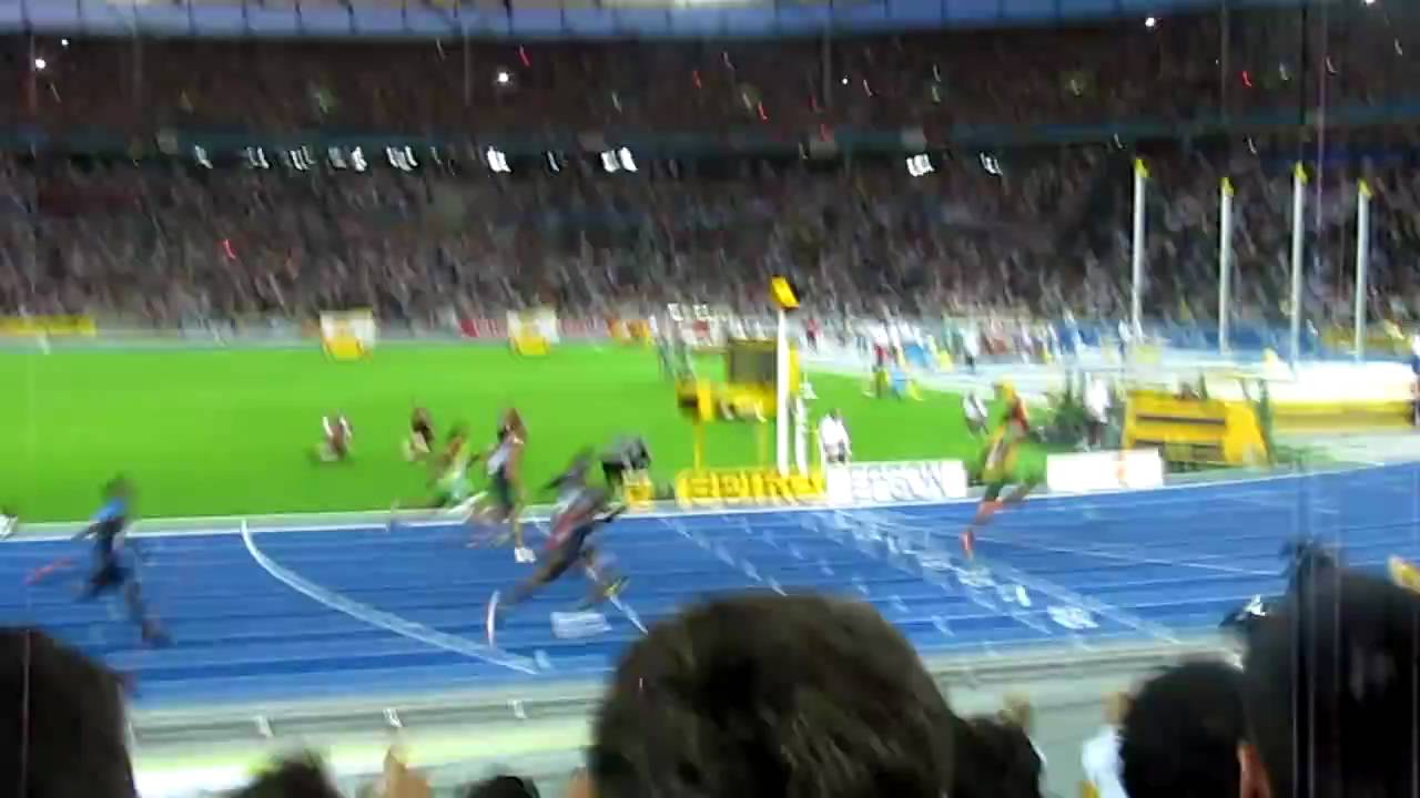 Crowd View - Usain Bolt 200m WR Berlin