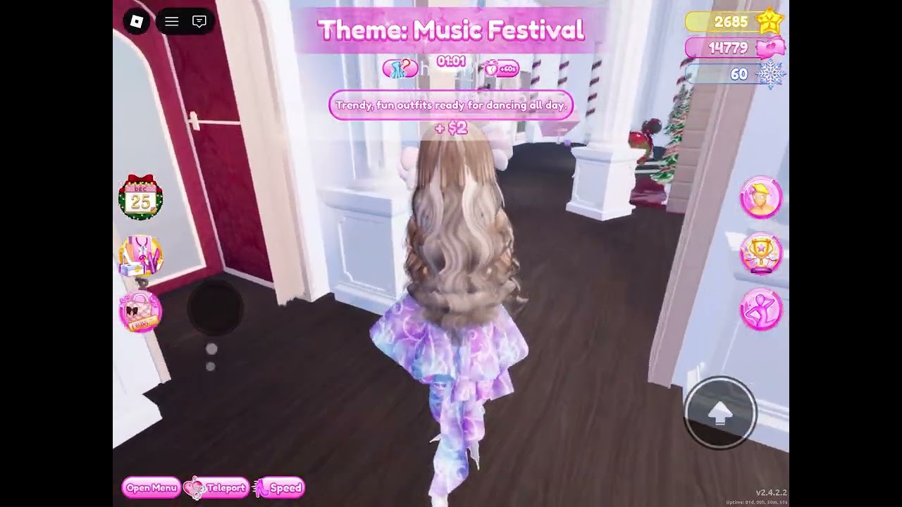 Playing dress to impress ( Roblox )