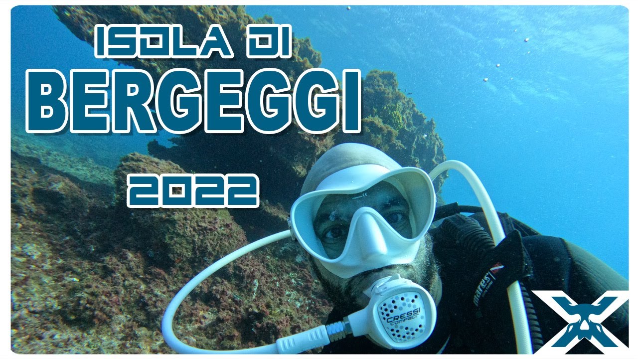 Isola di Bergeggi in 4K | Underwater | Emotional Video