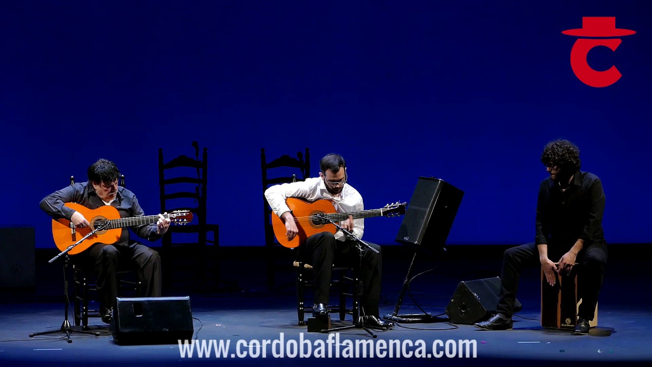 Javier Conde. P&aacute;jaro Campana