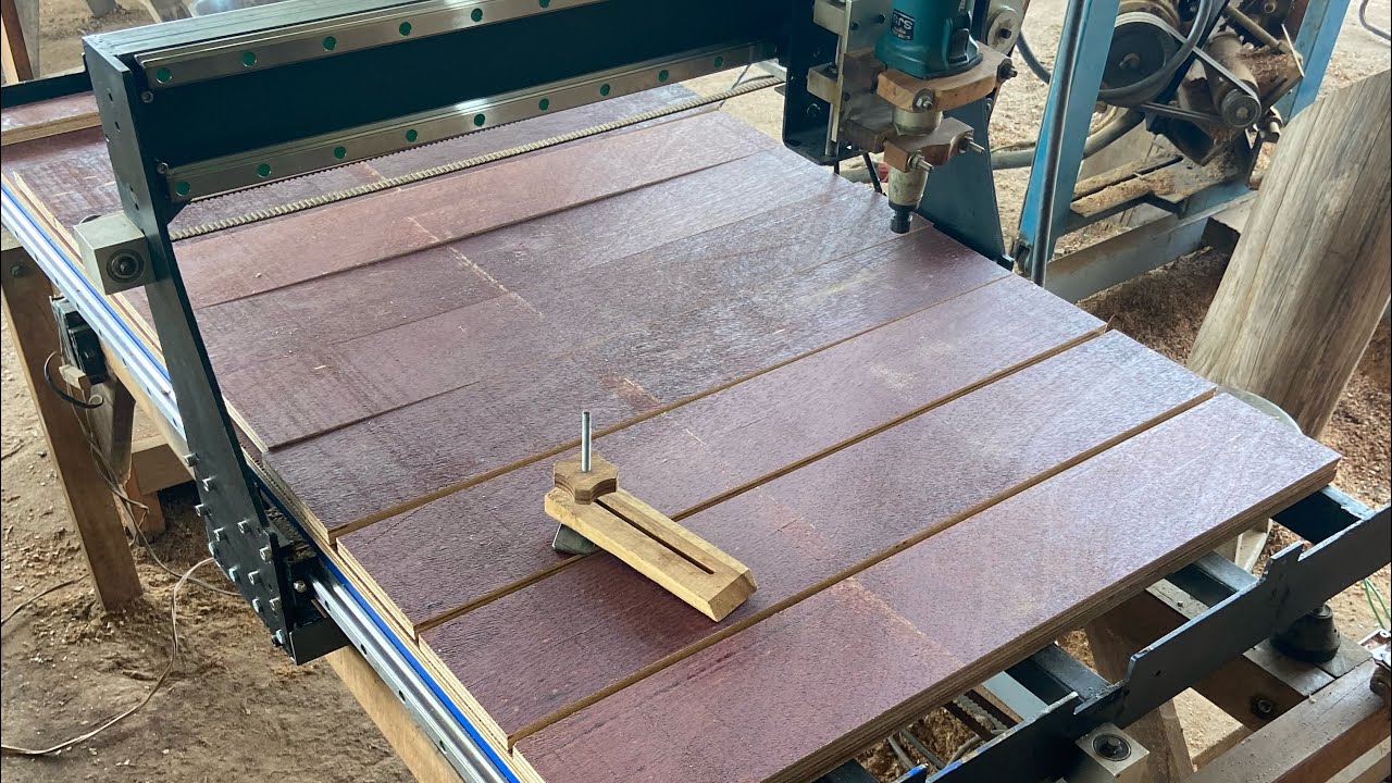 Melhor maneira de fazer a mesa de sacrifício da cnc router