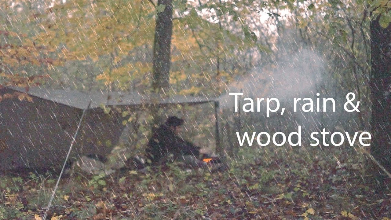 Fondue en bivouac - Tarp sous la pluie