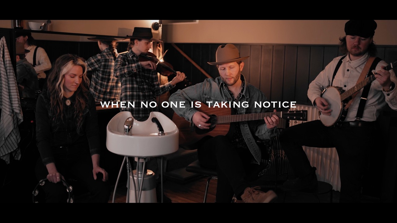 Anthony Miller - When no one is taking notice (Official Music Video)