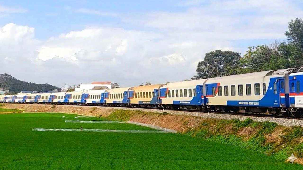 [1035] Các chuyến tàu được quay dọc đoạn Bình Định-Diêu Trì vào chiều thứ 7 (24/1/2026) [HD1080]