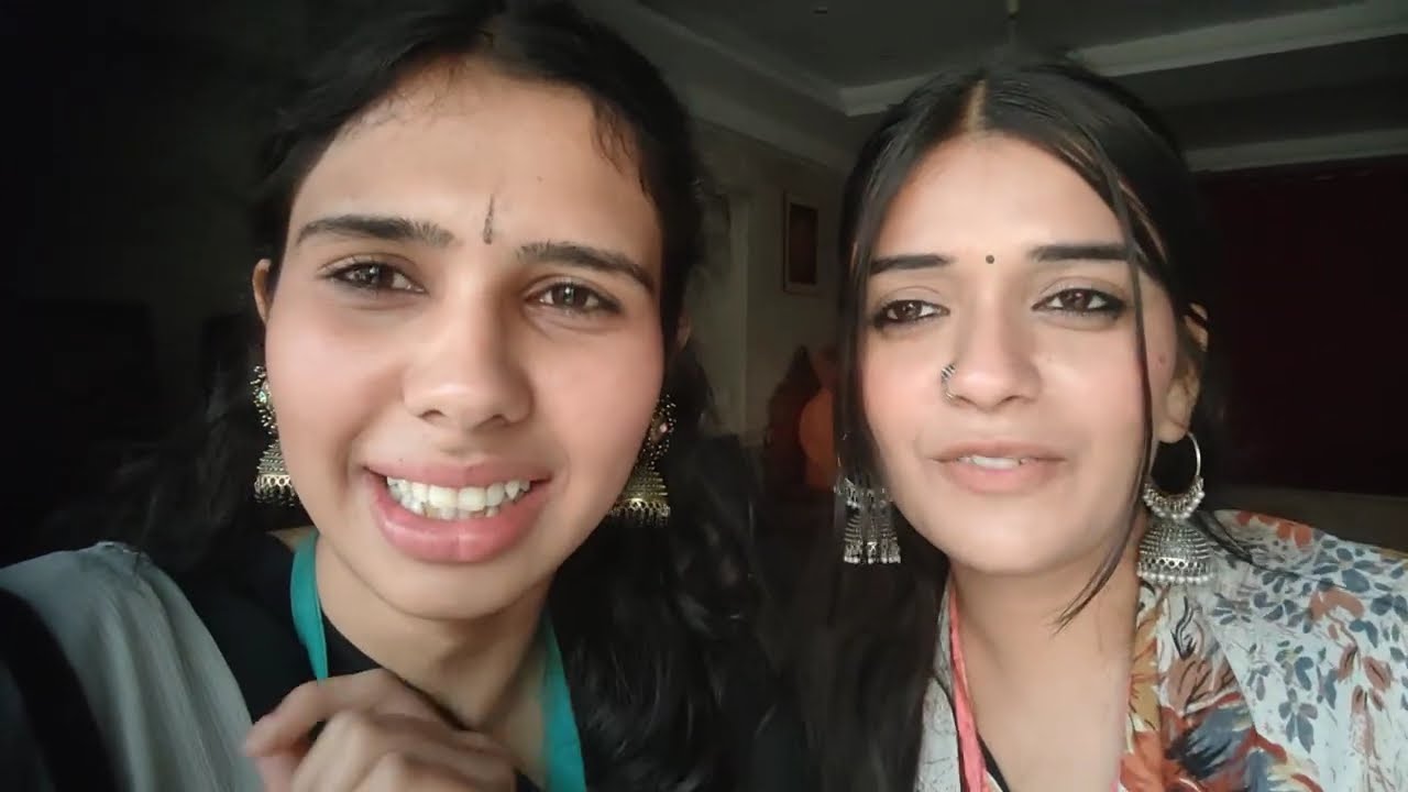 PART 7 | VRINDAVAN ❤️ | A trip with my param sakhi 🧿 |  Long trip 🫠 | Diksha Mehra 