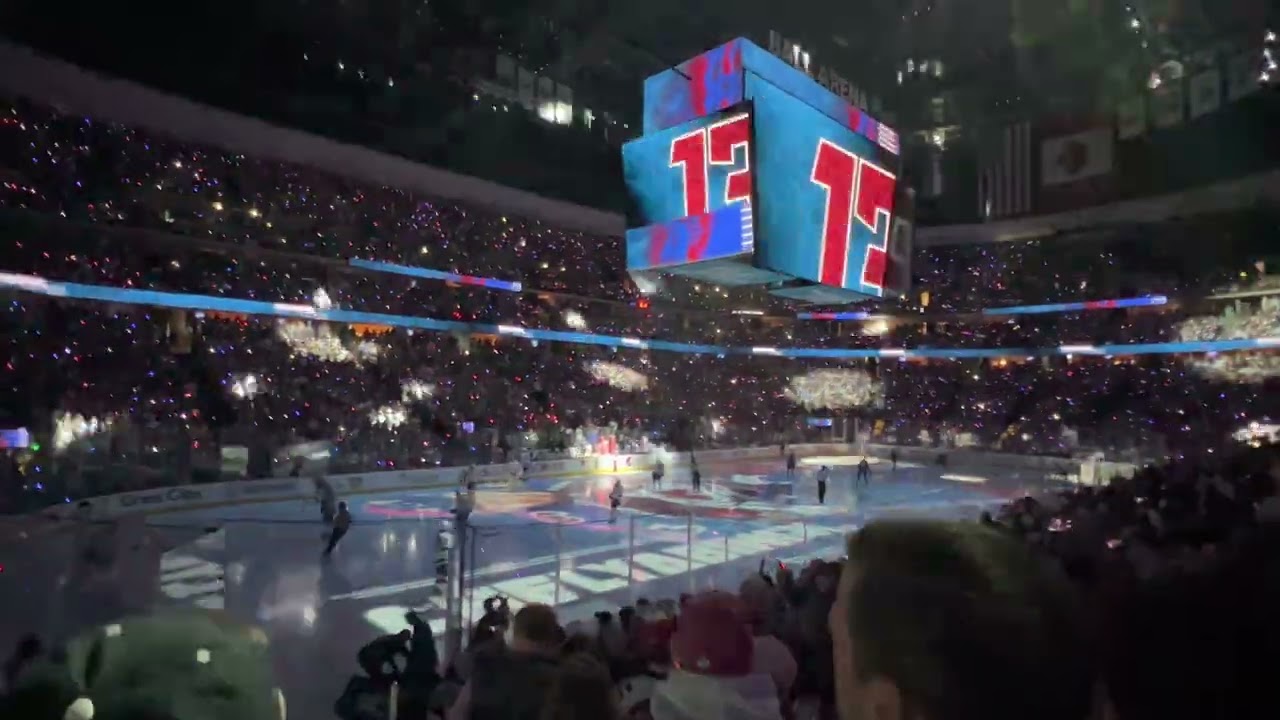 Avalanche vs Lightning game 5 period 1 The Stanley cup 06/24/22