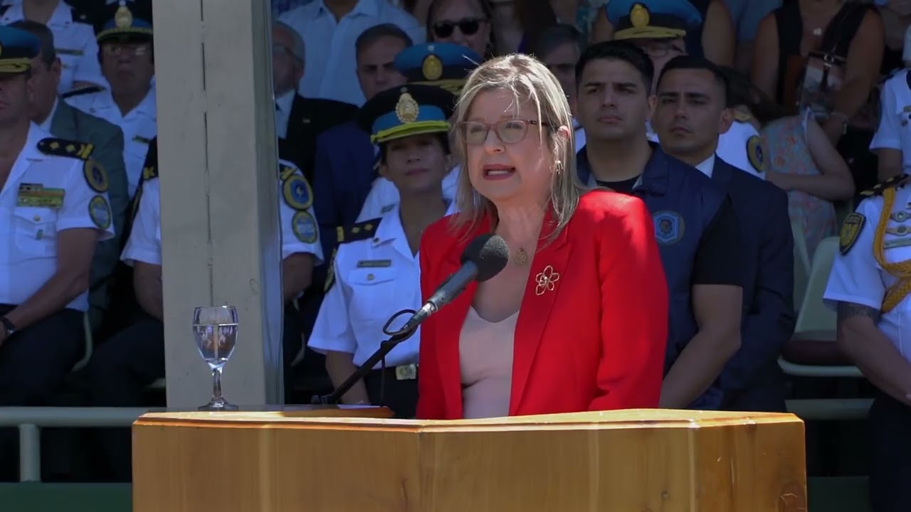Ceremonia de egreso de la Promoción 124 de cadetes de la Policía Federal Argentina.