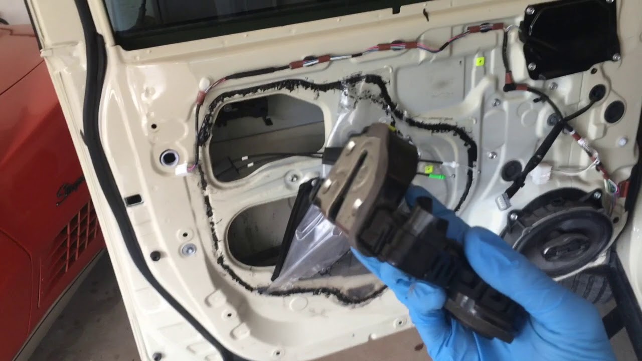 FJ Cruiser Door Actuator
