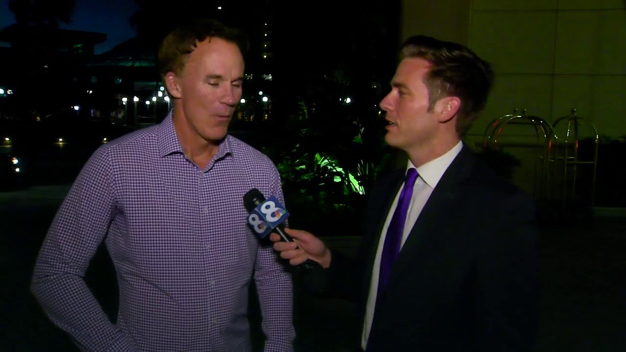 1-on-1 interview with ESPN's John Buccigross