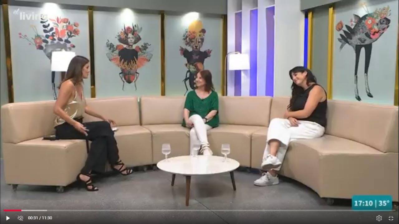 "Mujeres de todas partes" es una canción que une a un gran número de artistas uruguayas