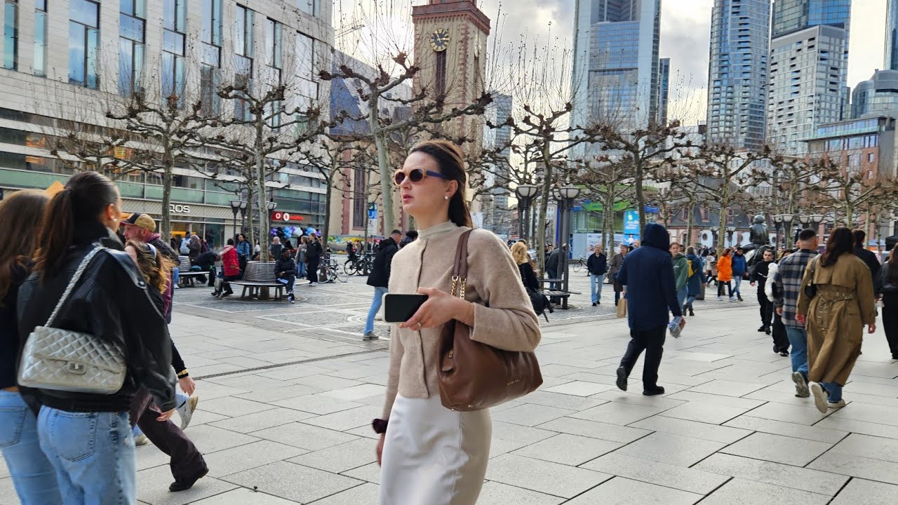 FRANKFURT/GERMANY/Walking Tour of the Spring Zeil/March 2026
