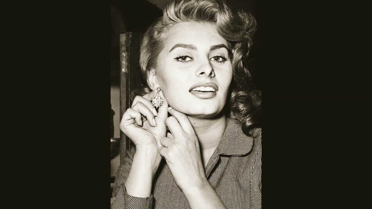 Sophia Loren - Che M'e Mparato a Fa
