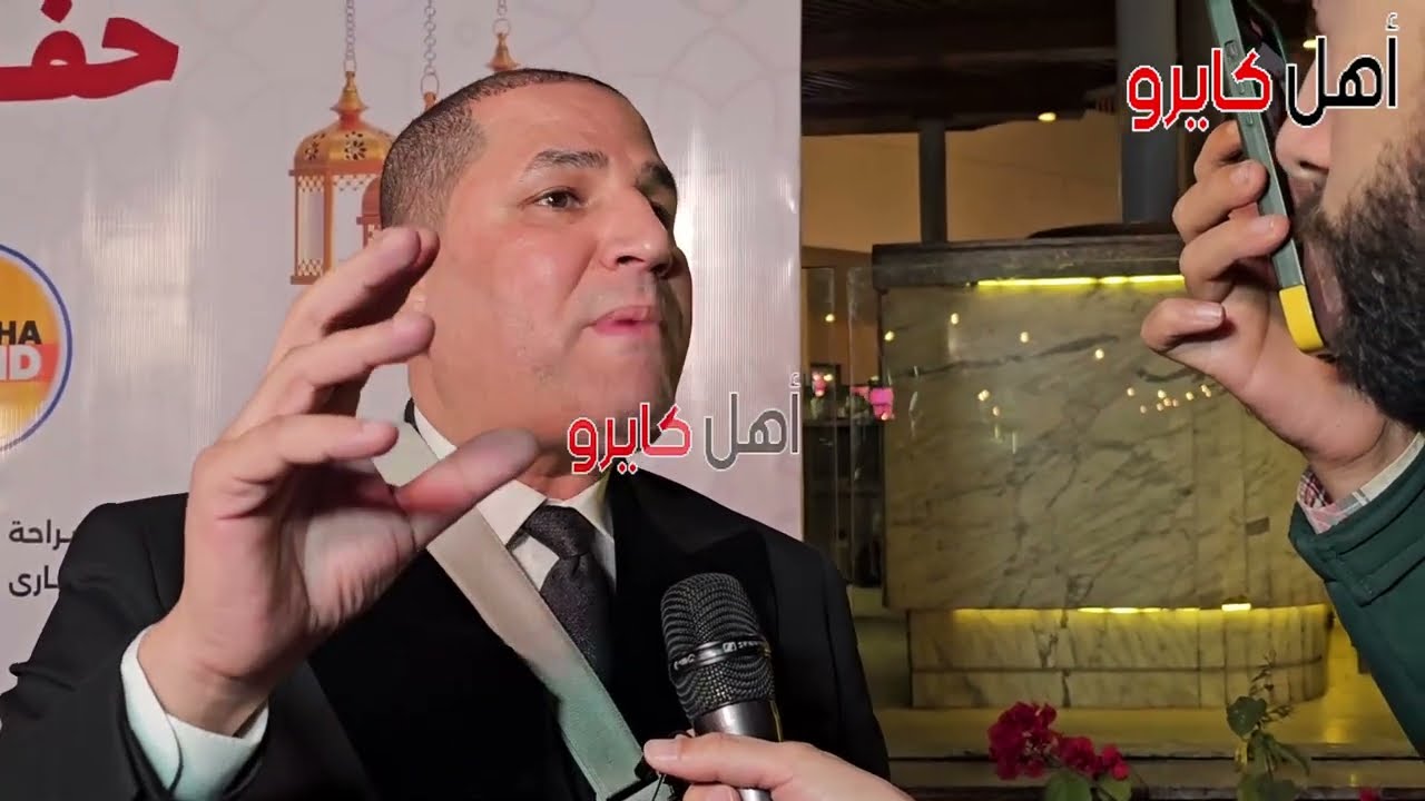 عبدالناصر زيدان يصدم الجميع : كنت باخد فلوس عشان اطلع اشتم في مرتضى منصور وانا ندمان على كدة
