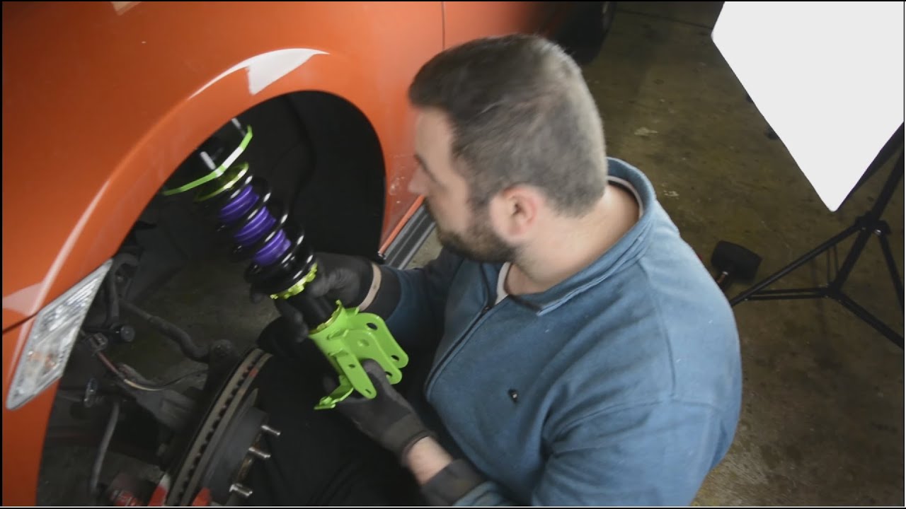 How to install coilovers on Toyota 86 (GT86, FRS, BRZ)