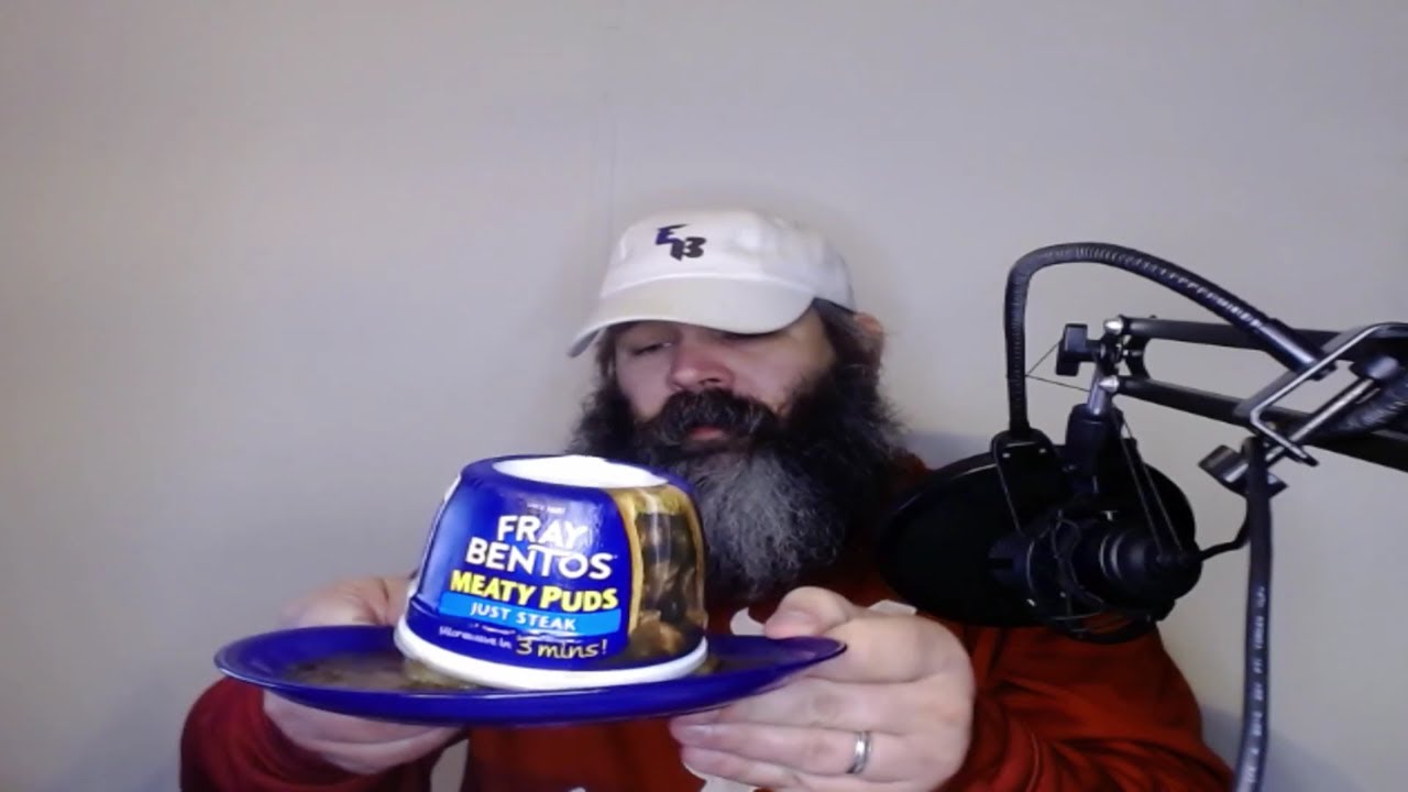 American Tries Meat Pies for the First Time