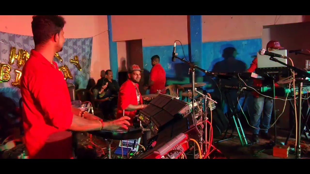 Adaludan Paadalai Kettu SongSuruthylaya Live Music Band.  KTR Sound Jaffna Puttur