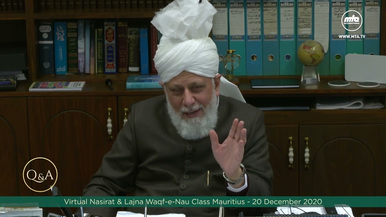 What advice can Huzoor (aba) give regarding buying a violin for an obligatory subject at school?