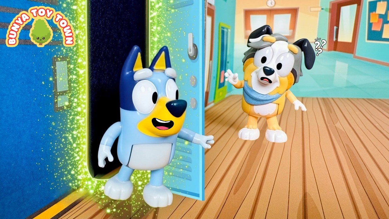 Bluey Built A Secret Room At School | Pretend Play with Bluey Toys