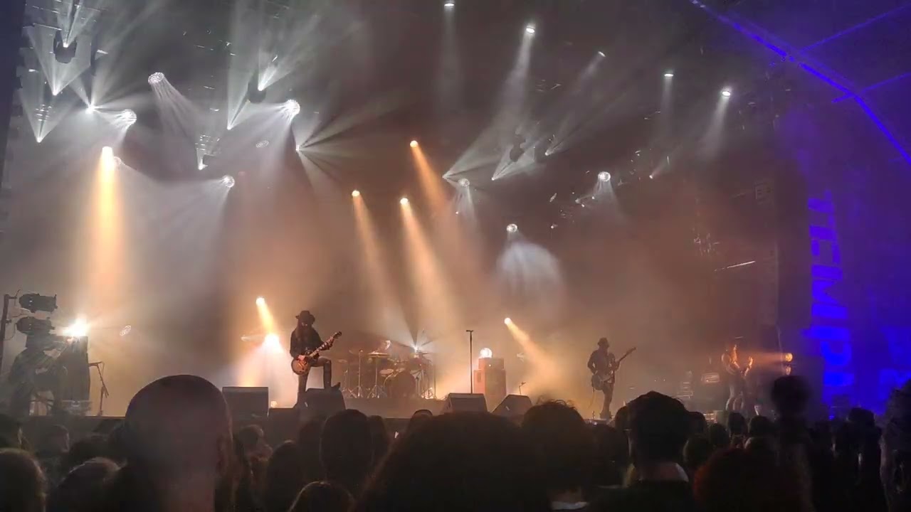 Solstafir - Fjara (Hellfest n°2 - jeudi 23 juin 2022)