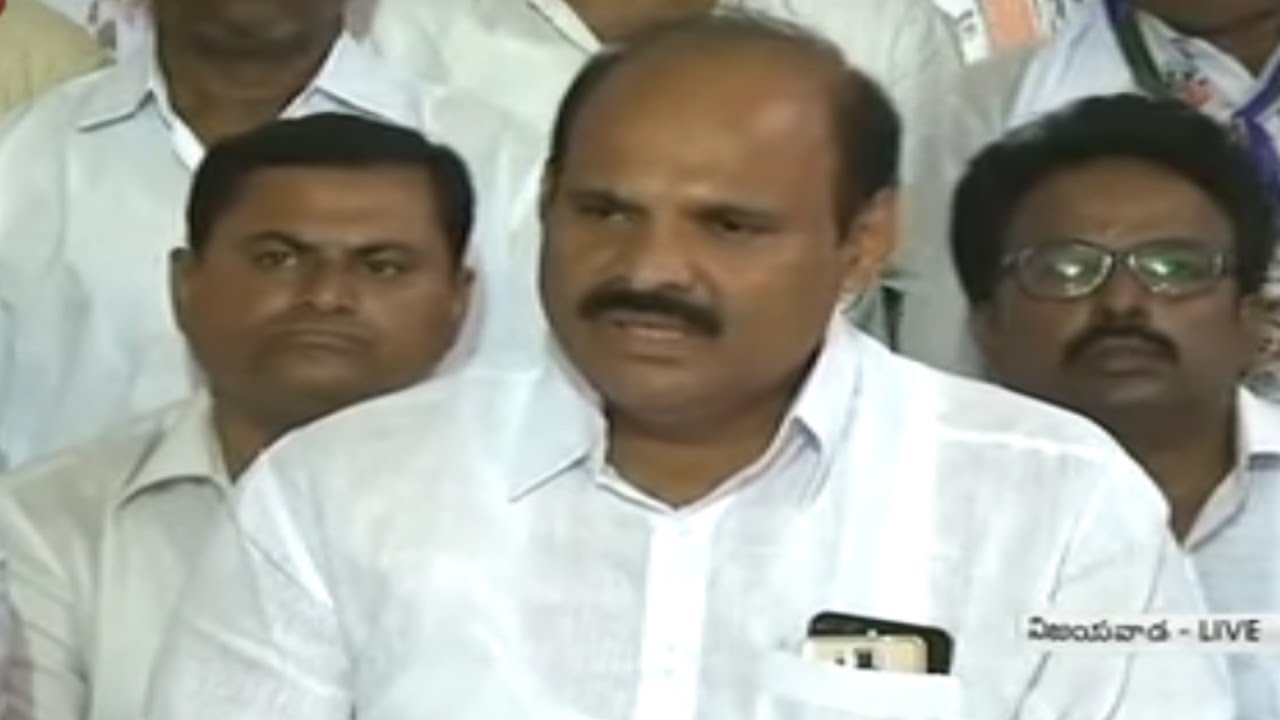 CM Chandrababu Naidu Backing Attacks :  YSRCP leader Pardhasaradhi