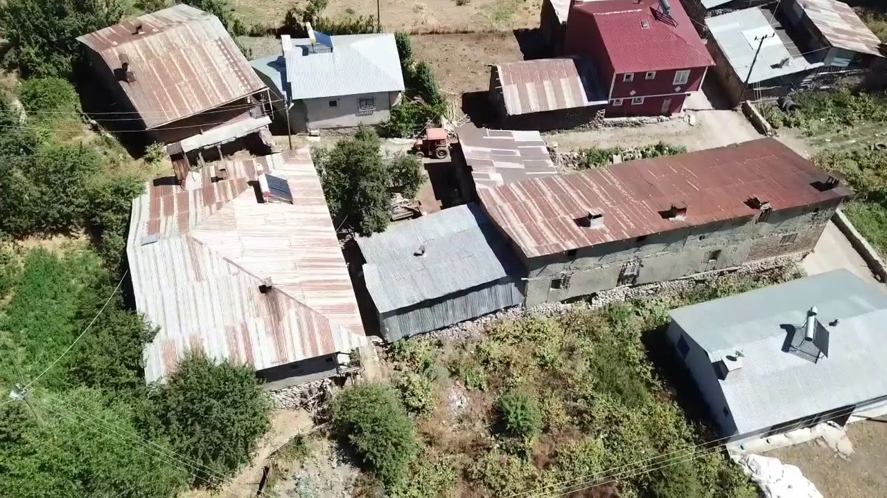 Film 1 sivas asarcık köyü  drone görüntüsü