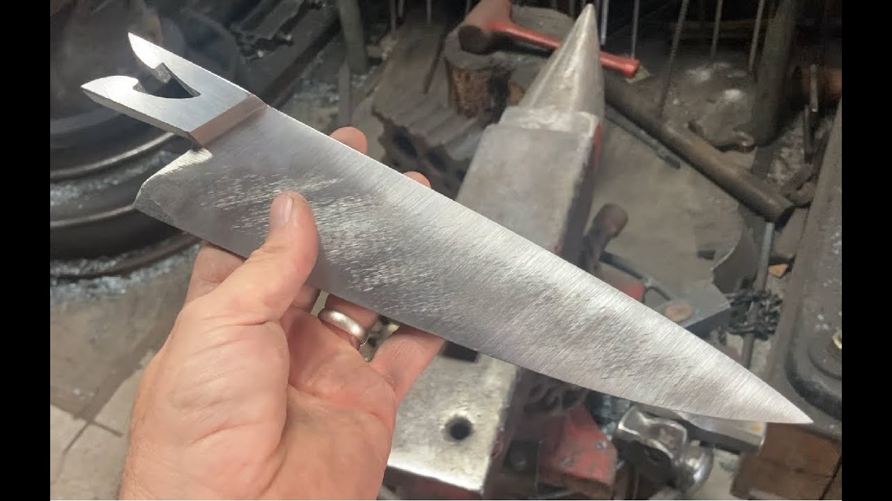 Keyhole Integral Chef Knife for Art Show, Chapter 1