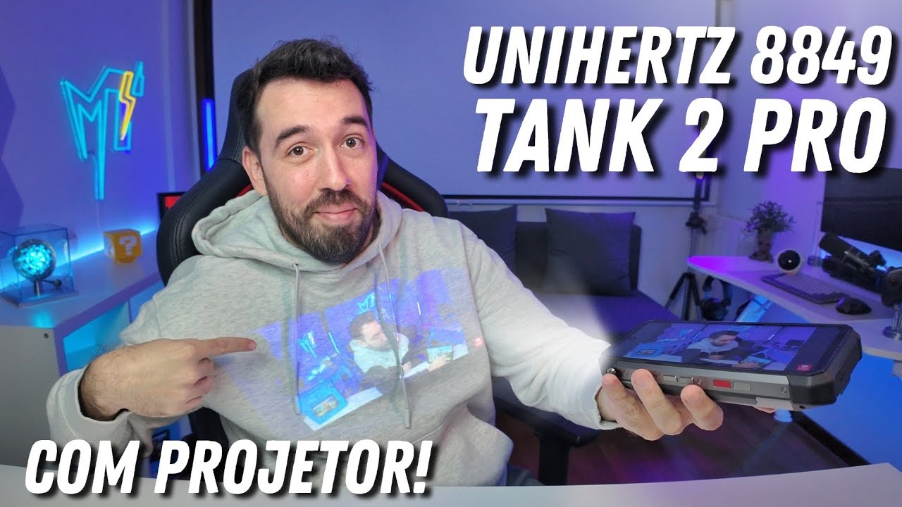 ESSE CELULAR TEM UM PROJETOR EMBUTIDO - UNIHERTZ 8849 TANK 2 PRO