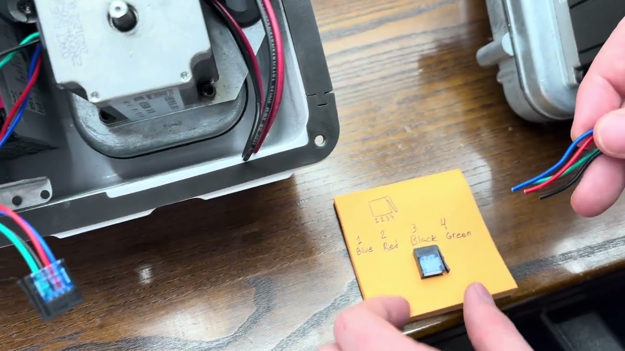 USI SmartStep Actuator: Swapping Connector Pieces