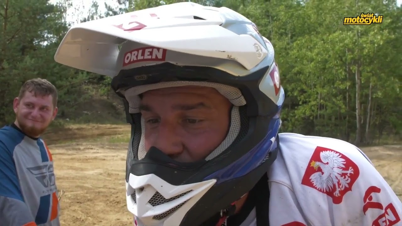 Honda CRF 450L vs Husqvarna FE 450 Orlen Team – ¿Importa más la técnica o la potencia?