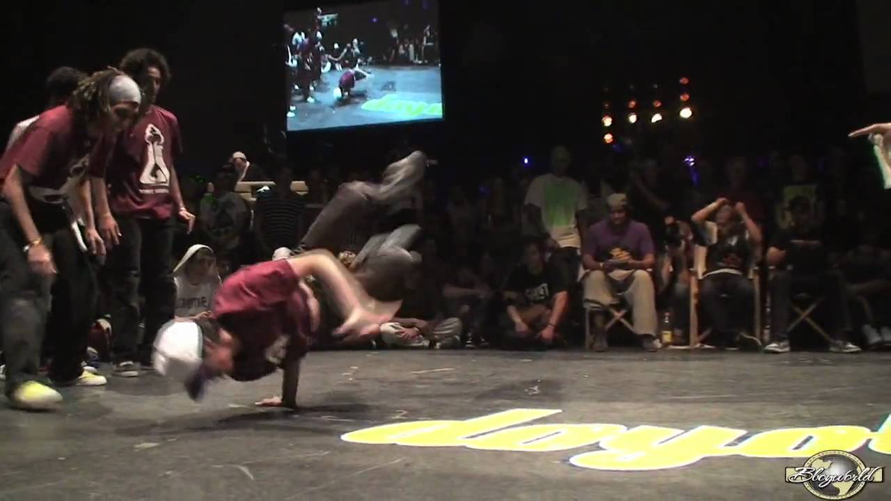 LA HALLA KINGZOO vs NEW WORLD ORDER | DOYOBE BATTLE 2010