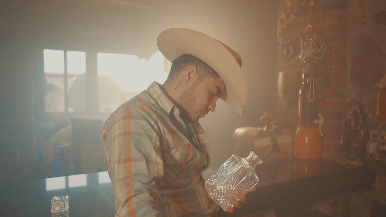 Julio Haro - Destapen otra (Video Oficial)