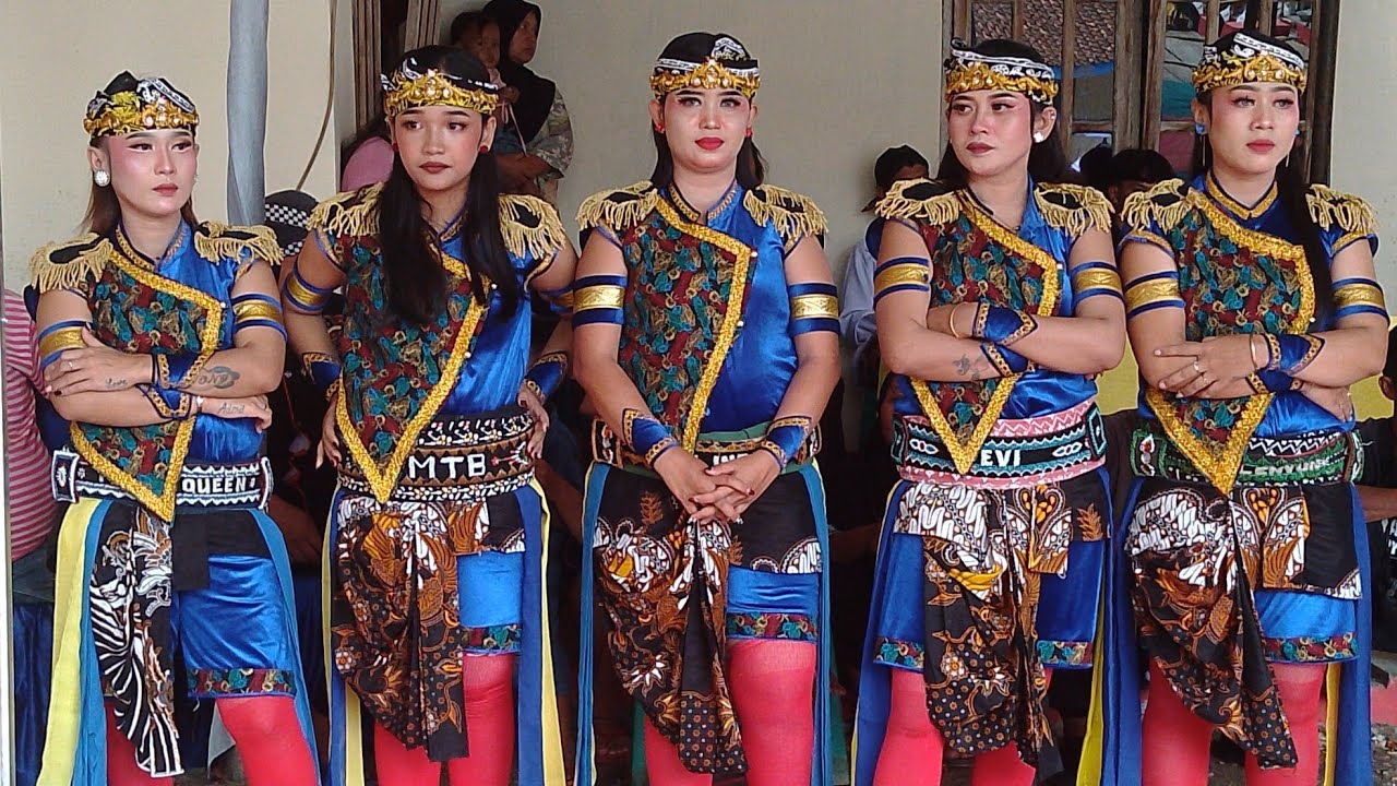 Tari Prajuritan Ebeg Mekar Tinggar Budaya di Karanggayam Lumbir @kumbangjawavideo #cantik #ebeg 