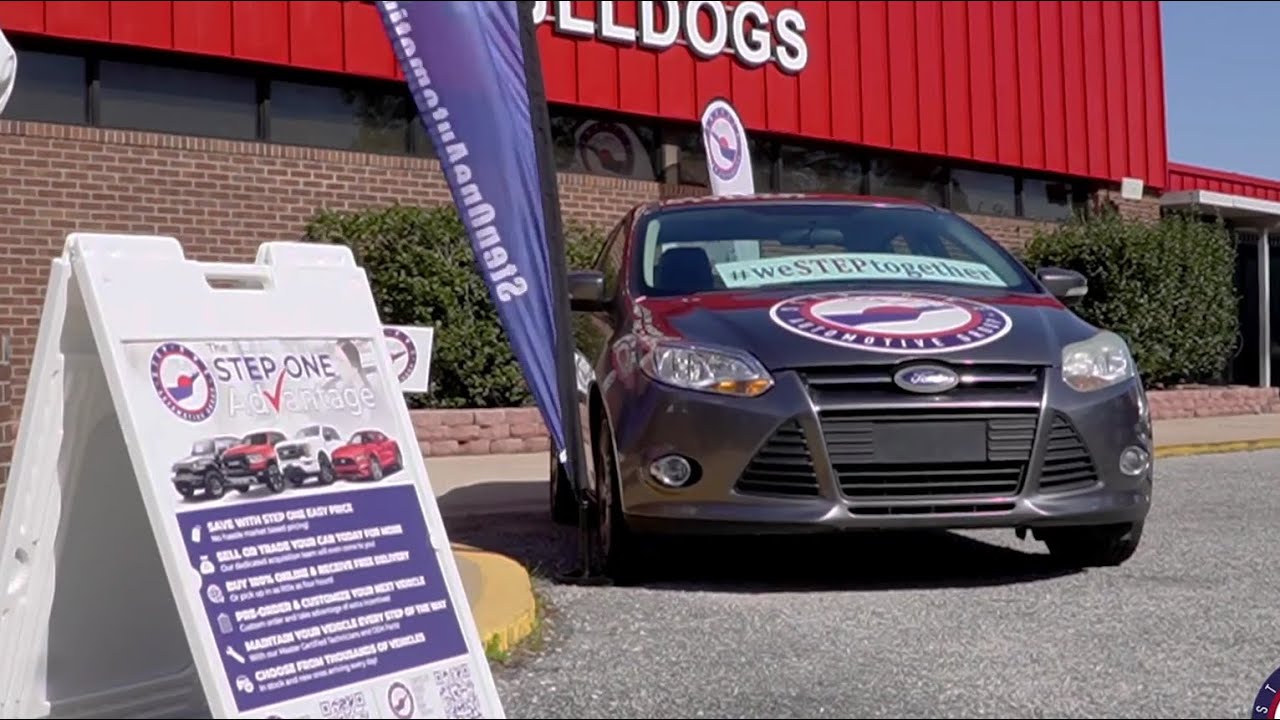 Step One Donates a Vehicle to Crestview High School