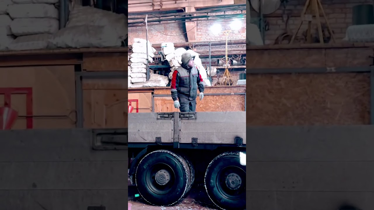 Отгрузка дробилки сепаратора S-100 со склада СМК-СПб.. #machine #workmanagement