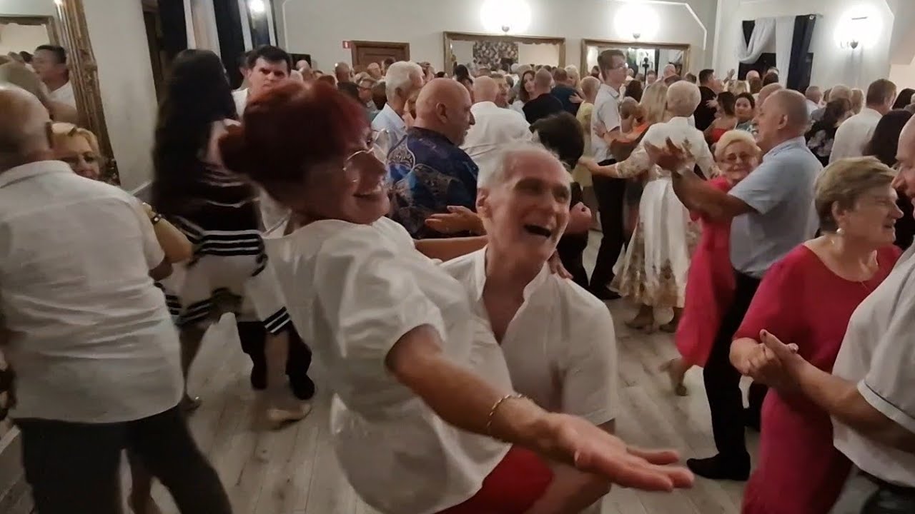 30 08 2025 'Wziąłem ją na rączki,jak swoją dziewczynę' czyli słynna już PELERYNA!