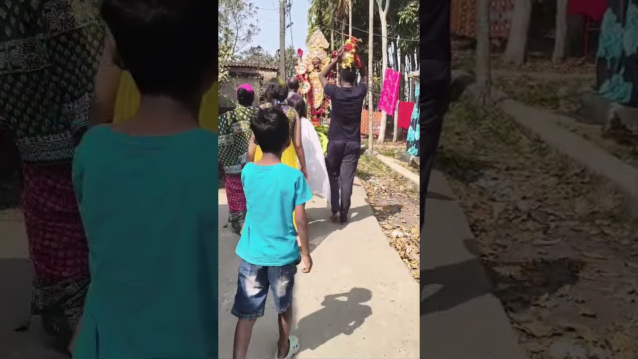 মাকে বিসর্জন দিতে যাওয়ার পথেও বাধা 🙏🏻  #everyone #pujovideo  #viralvideo 🪔🌺