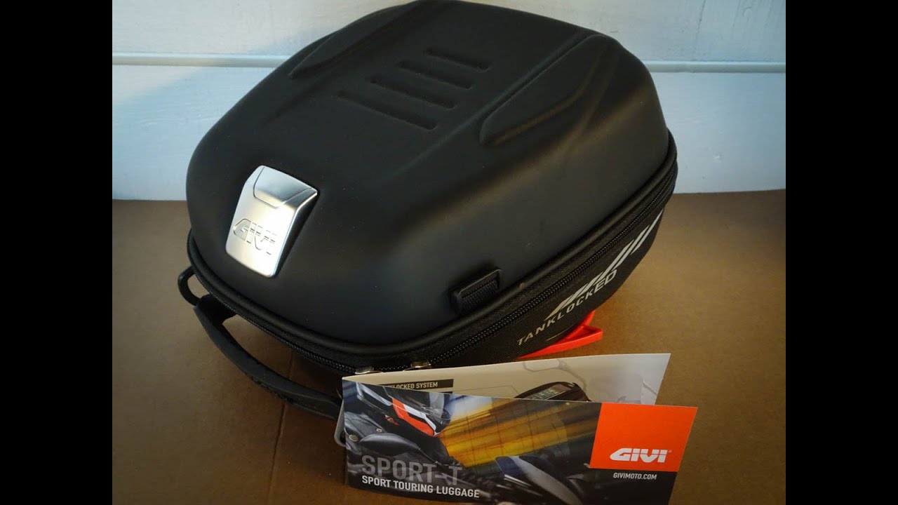 Installing Givi ST605 TANKLOCK tank bag on VOGE 500 DS VALICO