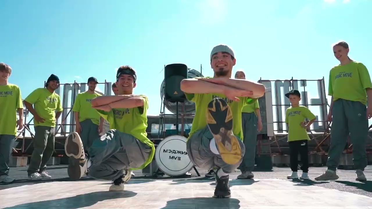 BREAK DA ROOF | MAGIC MOVE