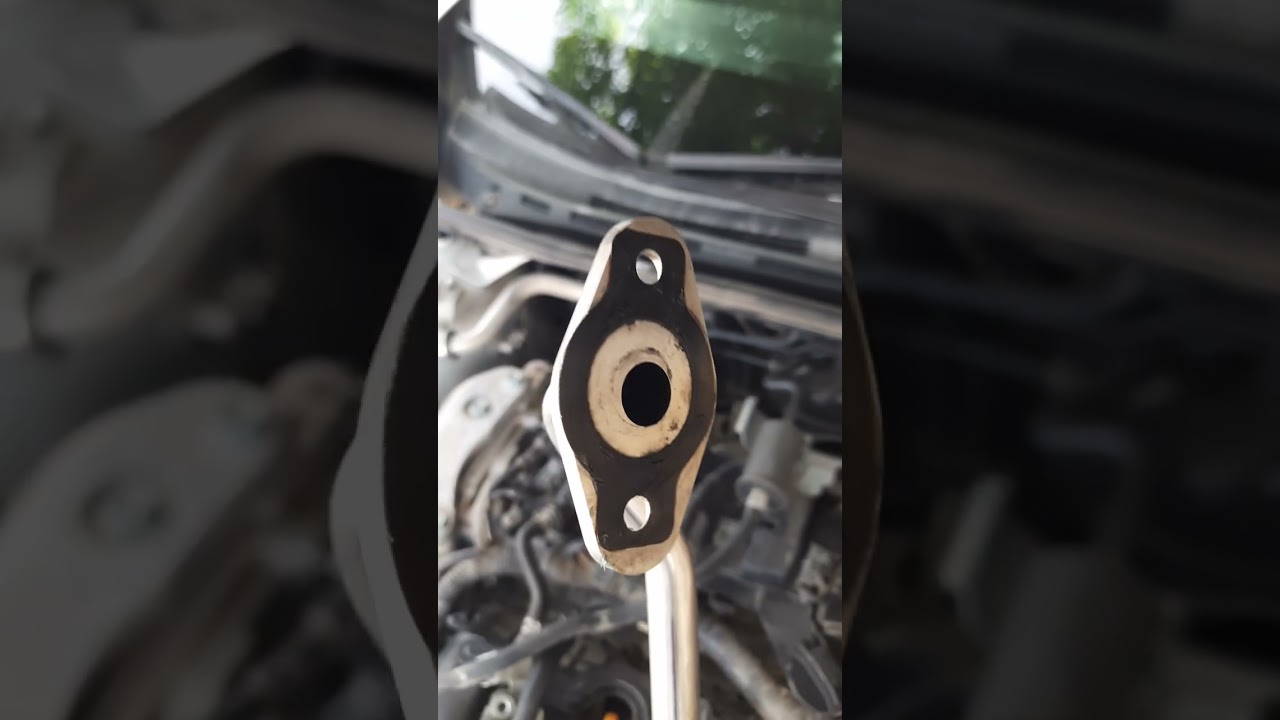 Mantenimiento a valvula EGR con codigo de falla. Nissan Sentra 2.0L  2021.