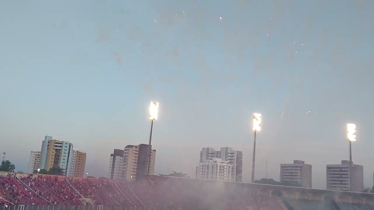 Torcida do Sergipe antes do jogo contra o Confiança 