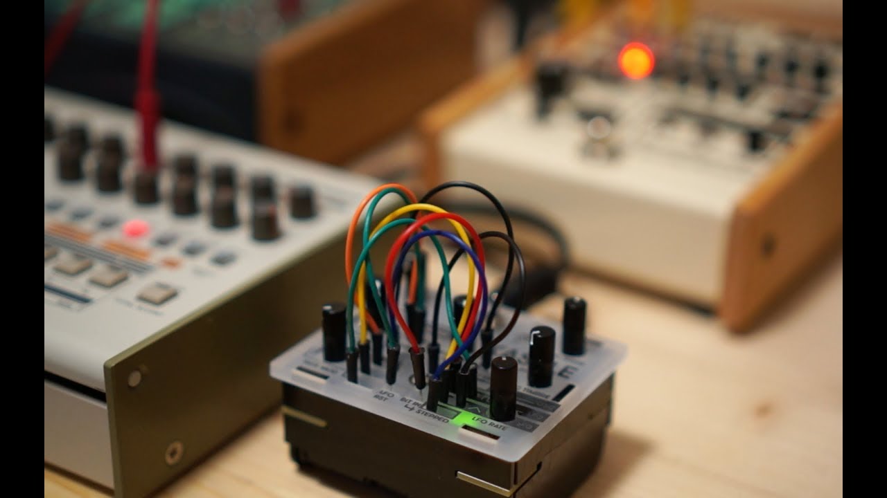 Bastl Kastle Synth - Sounddemo / My first week with the micro modularsynth  (Riamiwo StudioVlog 52)