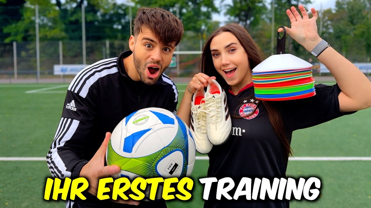 MEINE FREUNDIN LERNT FU&szlig;BALL