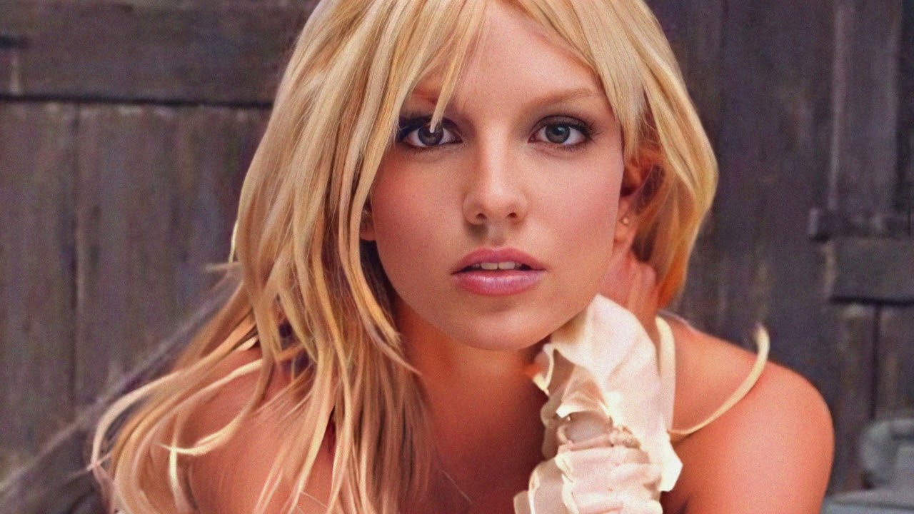 Britney Spears - Bombastic Love (Alternative Version B2E Remix)