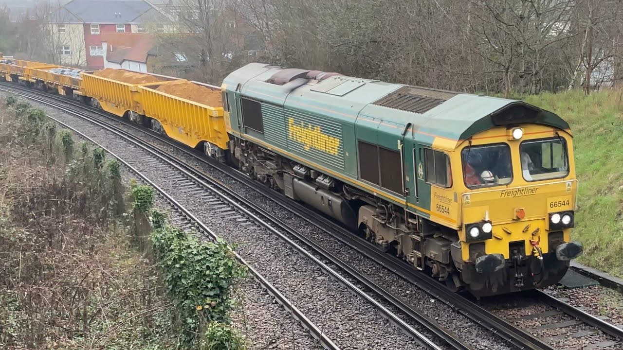 66544 Working hard to maintain traction up the bank T&T 66847 Saturday 7th March 2026